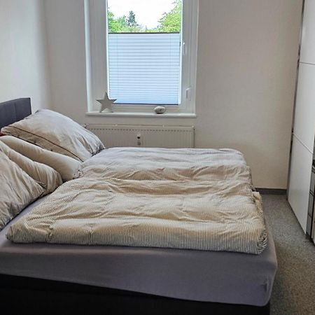 Private Ferienwohnung Seestadt Гросрешен Екстериор снимка