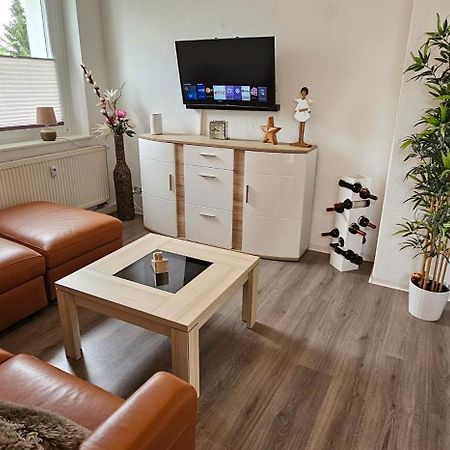 Private Ferienwohnung Seestadt Гросрешен Екстериор снимка